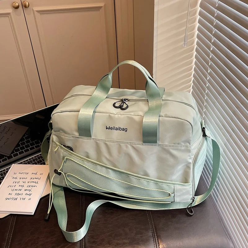 Duffel Bag Water-Resistant Multiple Pockets Adjustable Shoulder Strap