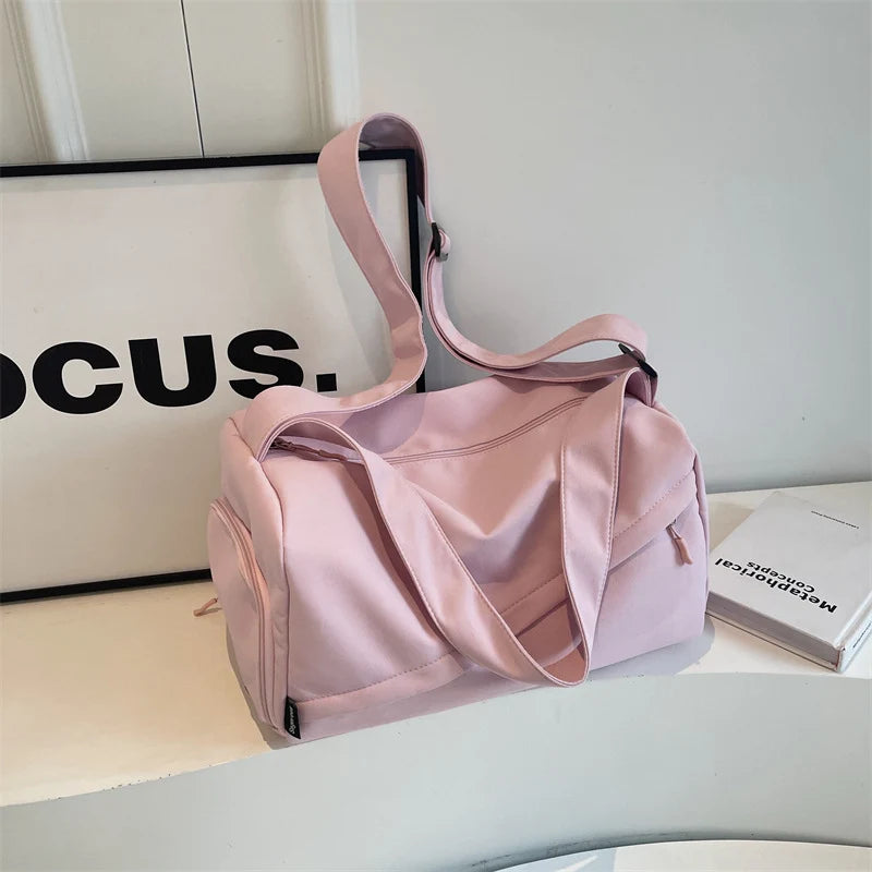Duffel Bag Weather-Resistant Spacious Interior & Multiple Pockets