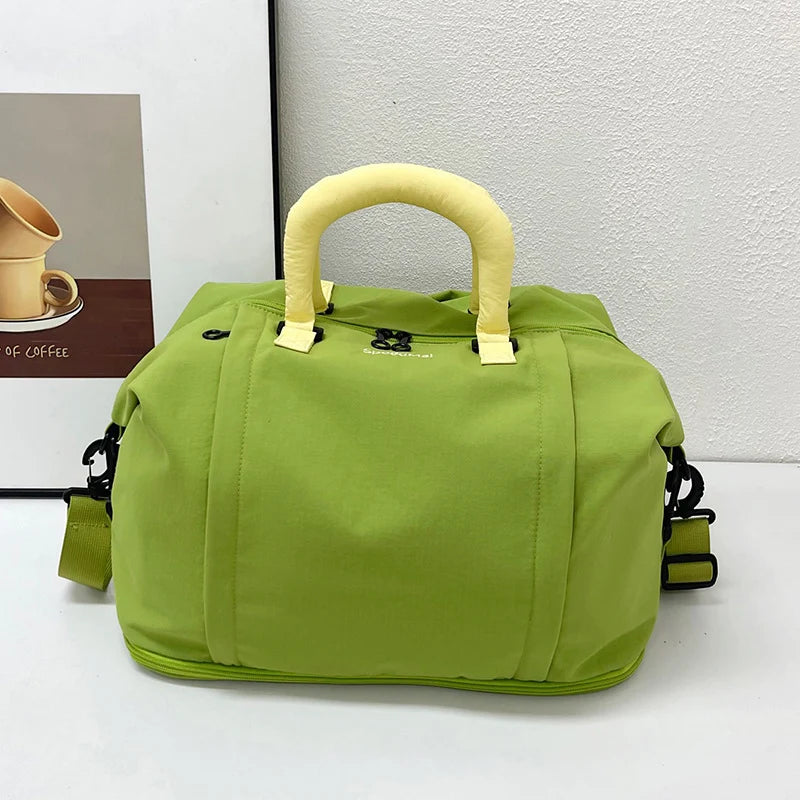 Duffle Bag Water-Resistant Large Capacity & Multiple Pockets