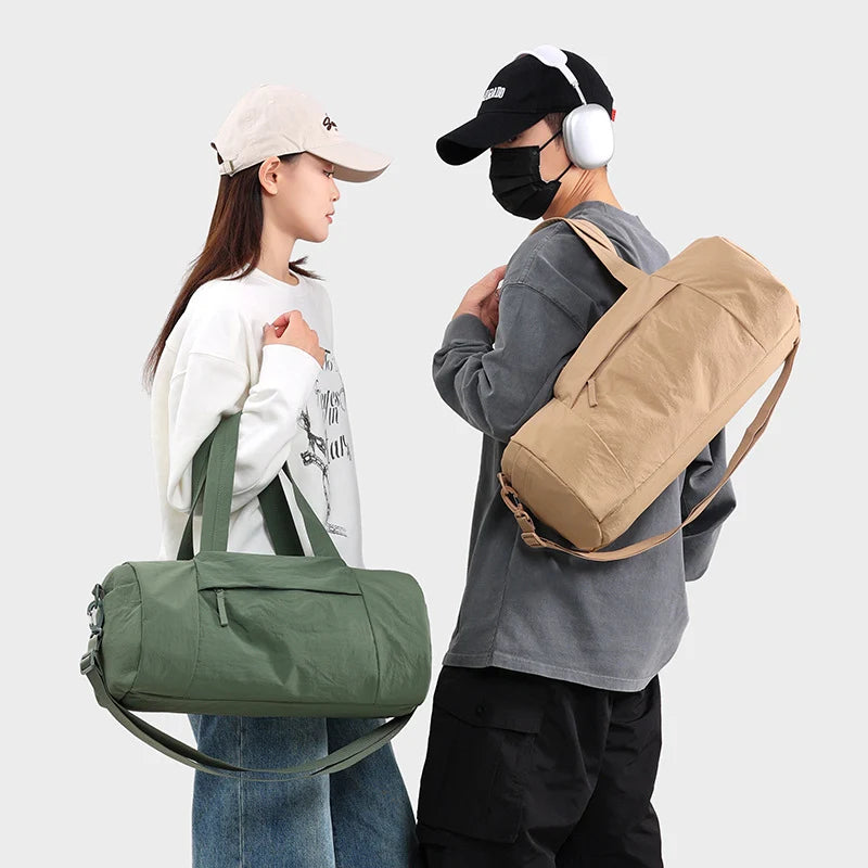 Duffle Bag Water-Resistant Multiple Pockets Adjustable Shoulder Strap