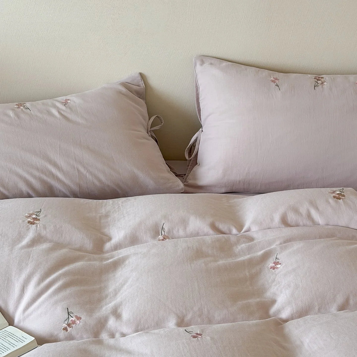 Duvet Cover Set Breathable Cotton Floral Embroidery