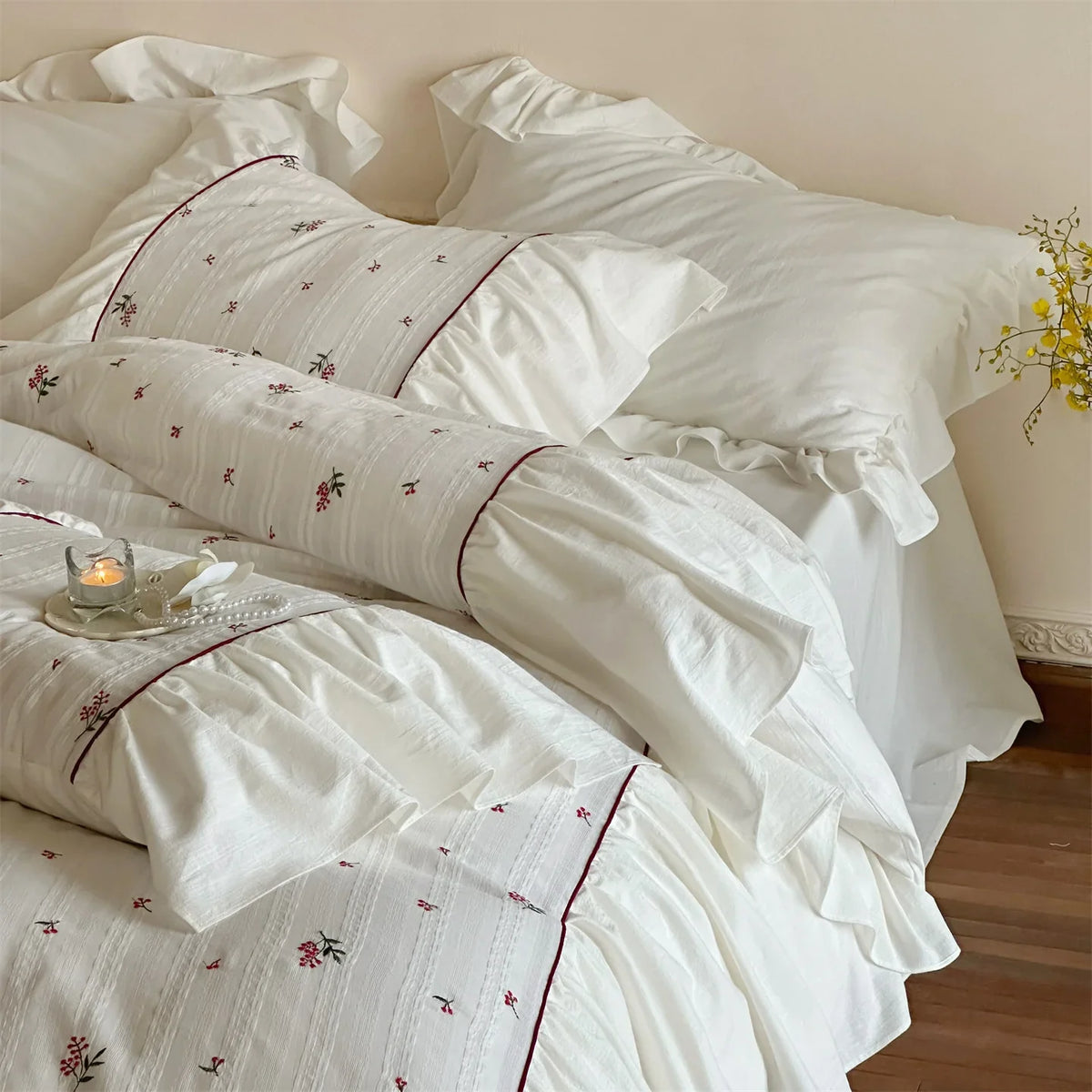 Duvet Cover Set Breathable Cotton Muslin Embroidered Ruffle