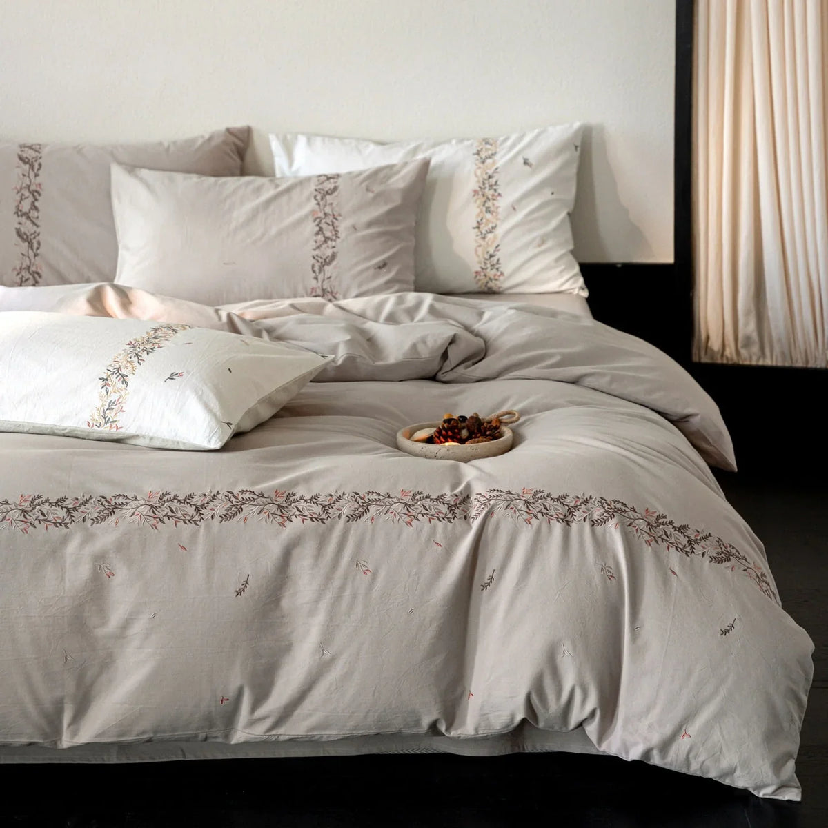 Duvet Cover Set Breathable Cotton Percale Embroidered Floral