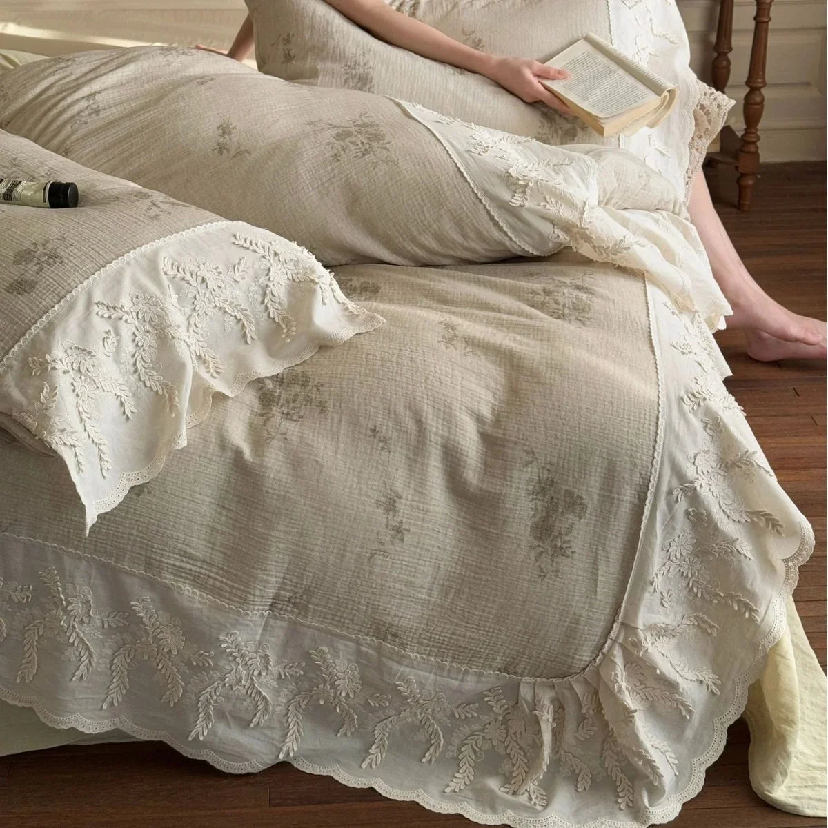Duvet Cover Set Cotton-Linen Tonal Embroidery & Lace Trim