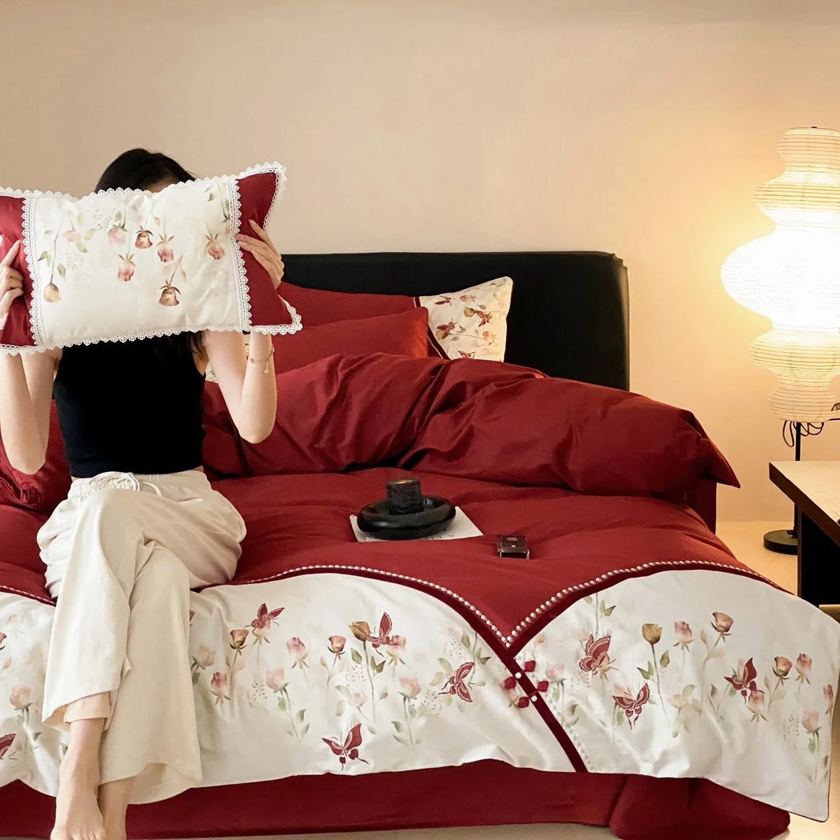 Duvet Cover Set Cotton Satin Floral Embroidery Hotel-Style Closure