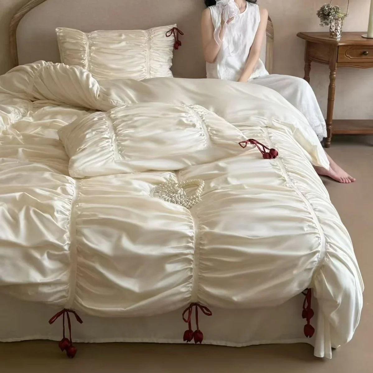 Duvet Cover Set Gathered Satin Tassel Trim 4-Piece Set