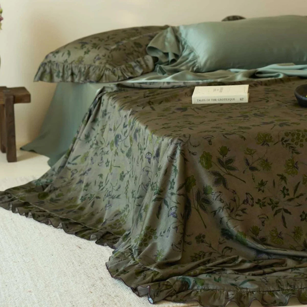 Duvet Cover Set Reversible Floral Stripe & Solid Long-Staple Cotton