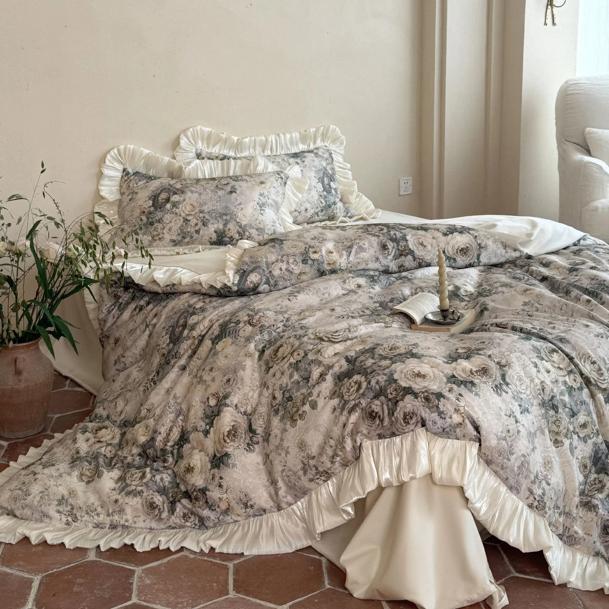 Duvet Cover Set Satin Floral Jacquard & Gathered Ruffles