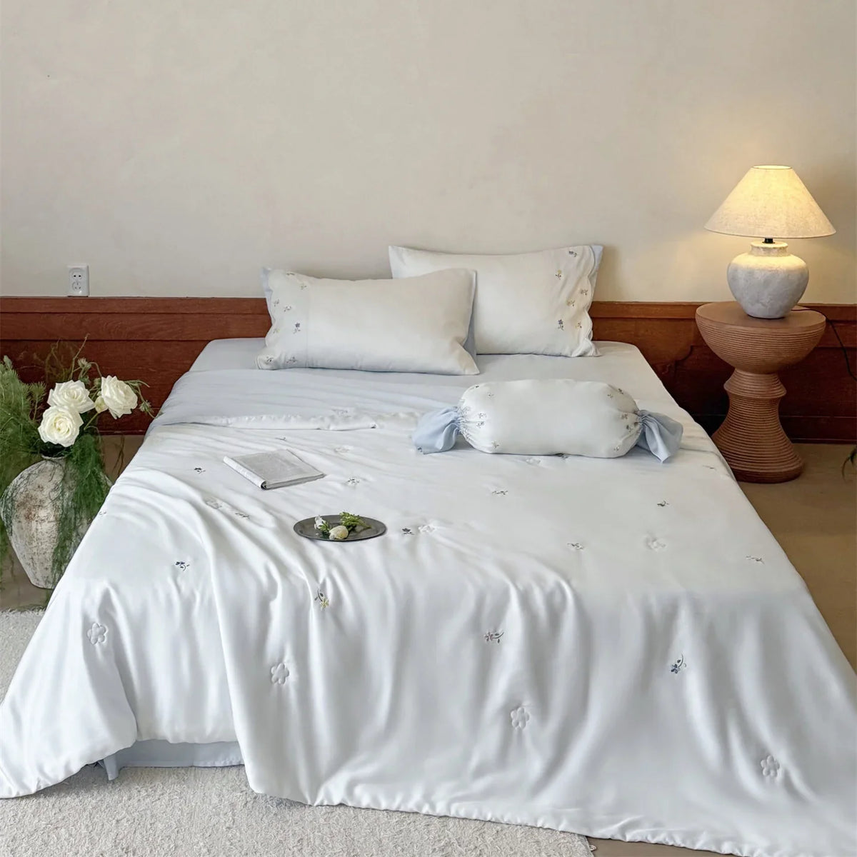 Duvet Cover Set Silky Satin Floral Embroidery Hidden Zipper