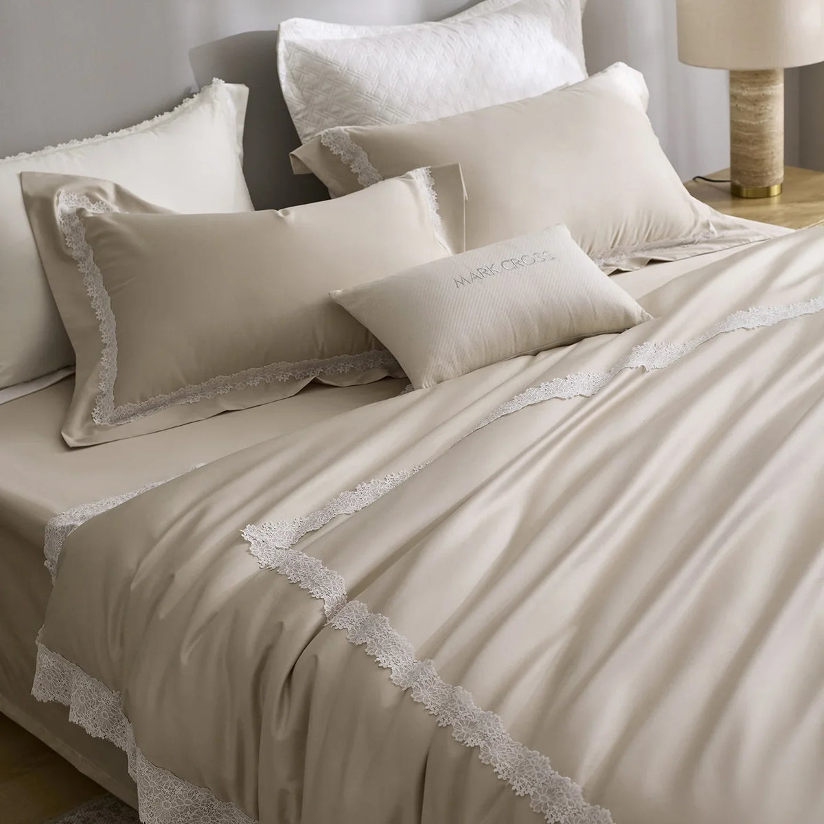 Duvet Cover Set Temperature-Regulating Cotton Satin Lace Trim