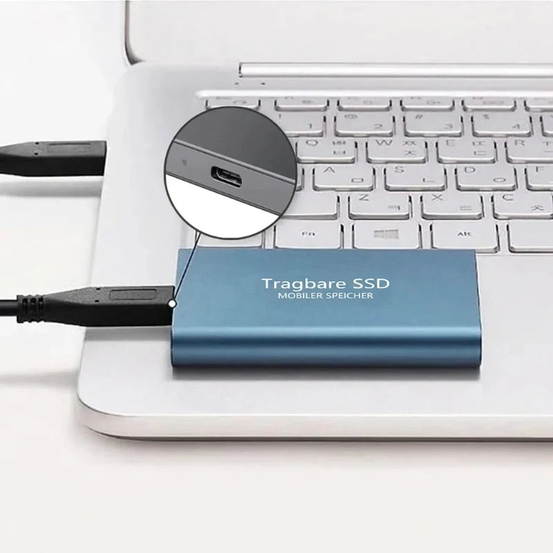 External SSD USB-C 1050 MB/s Portable Design