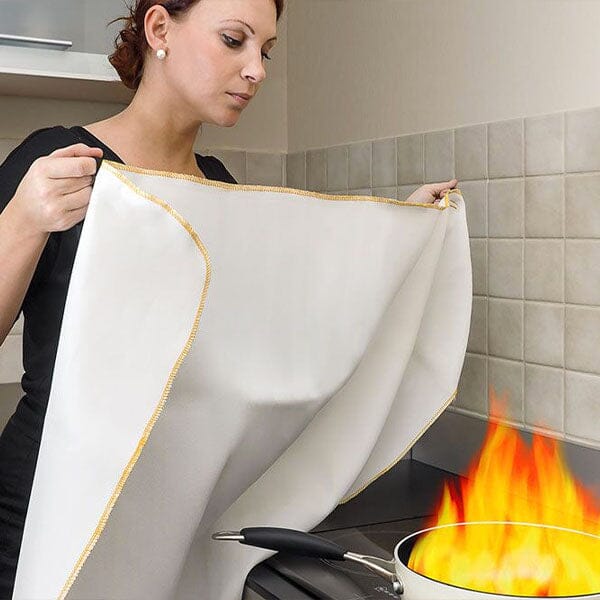 Fire Blanket Fiberglass 100 x 100 cm Wall-Mount Pouch