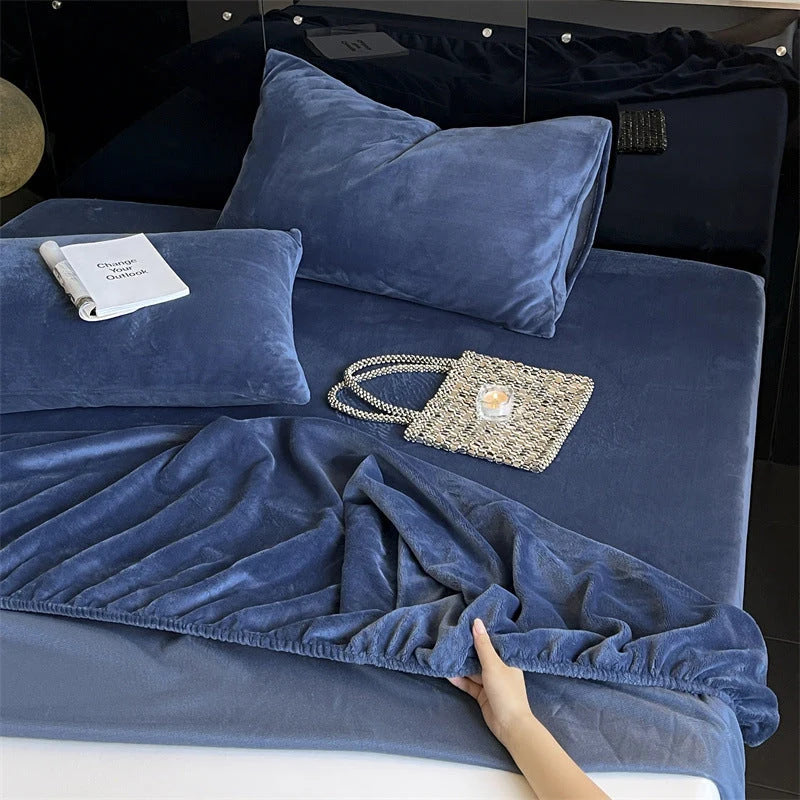 Fitted Sheet Set Velvety Microfiber Wrinkle-Resistant