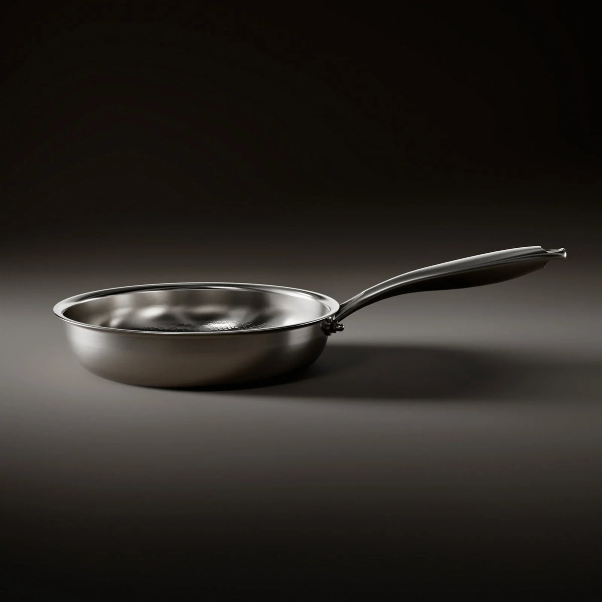 Frying Pan Hammered Titanium Naturally Nonstick PFAS-Free & PTFE-Free