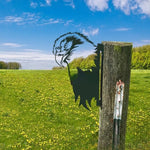Garden Sculpture Metal Rust-Proof Peeking Animal Design