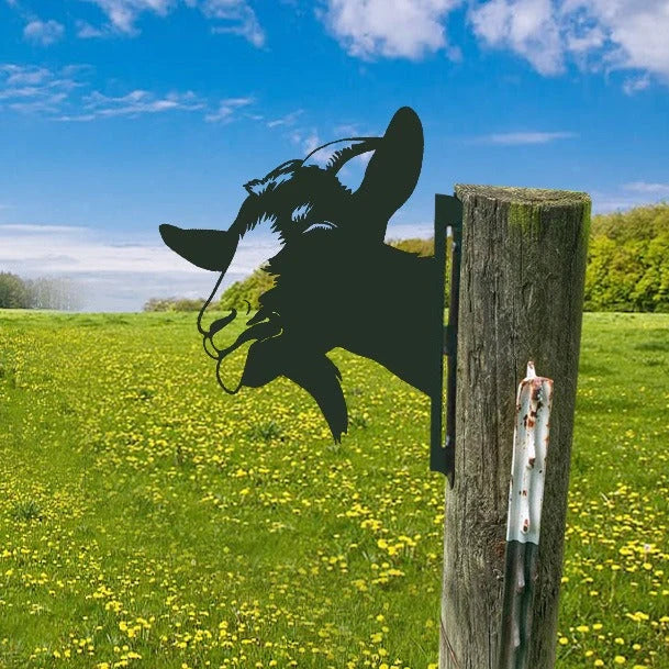 Garden Sculpture Metal Rust-Proof Peeking Animal Design