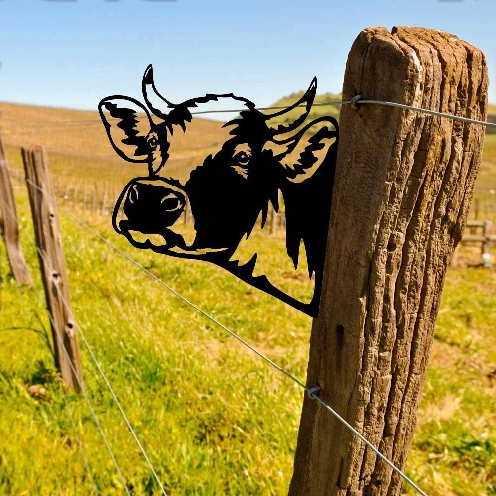 Garden Sculpture Metal Rust-Proof Peeking Animal Design