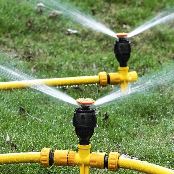 Garden Sprinkler 360° Rotation Adjustable Spray Ground Spike