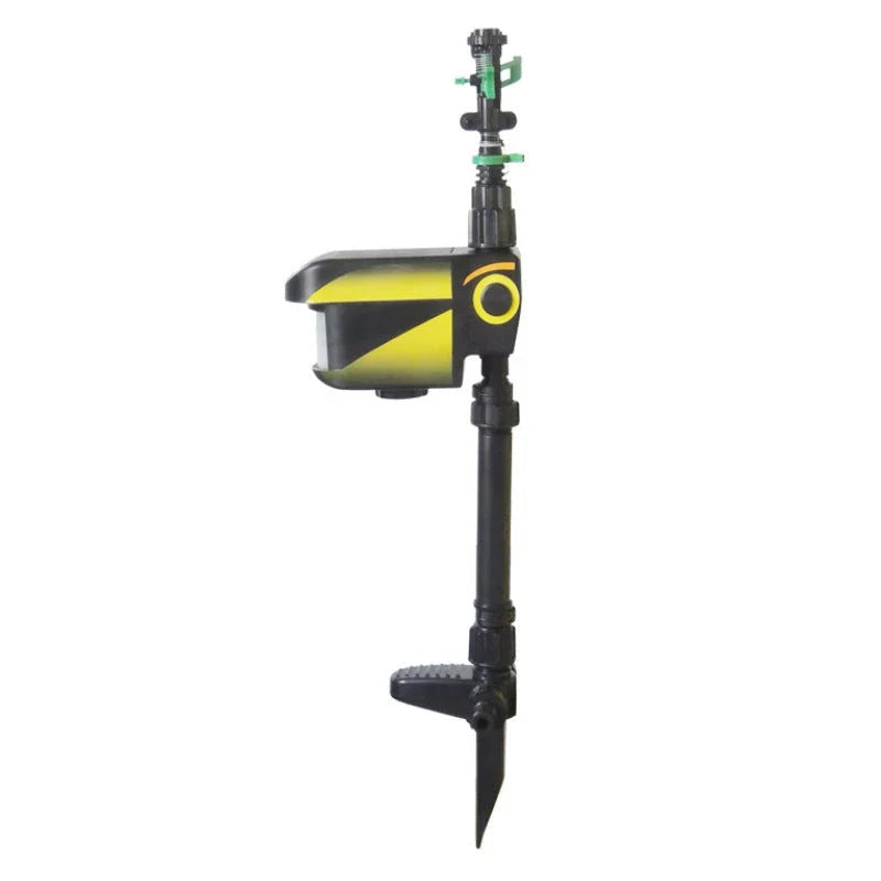 Garden Sprinkler Motion-Activated Solar-Powered 300-Degree Rotation