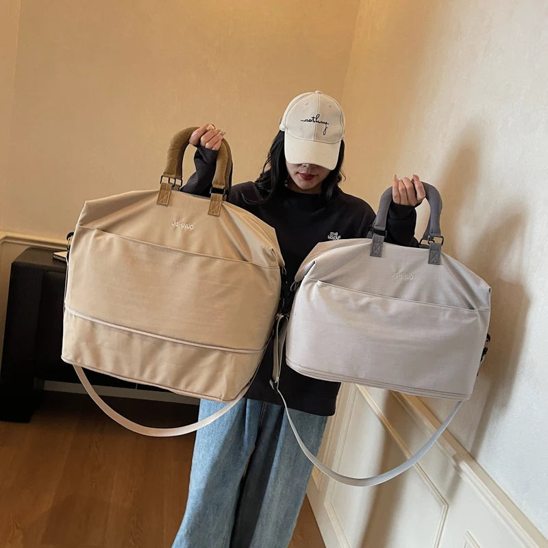 Gym Duffel Bag Large Capacity & Multiple Pockets