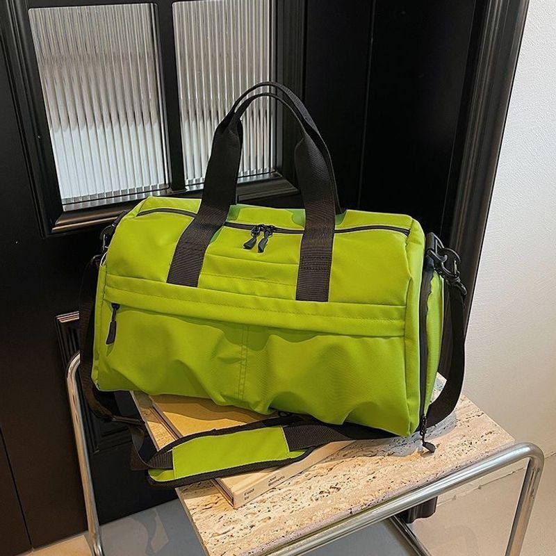 Gym Duffel Bag Water-Resistant Spacious Adjustable Strap
