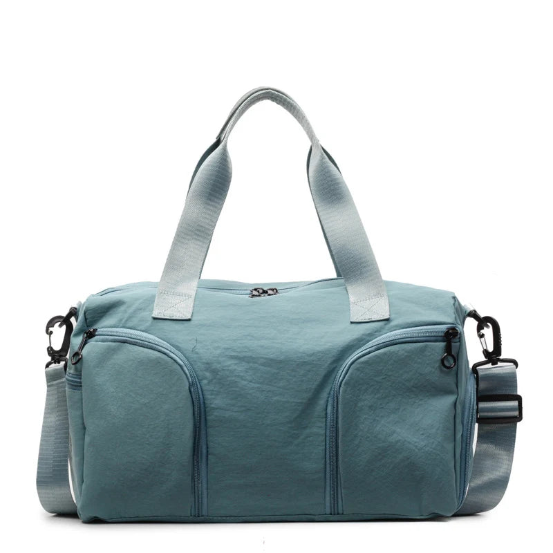 Gym Duffle Bag Tear-Resistant Fabric Multiple Pockets