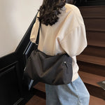 Gym Duffle Bag Weather-Resistant Multiple Compartments Adjustable Straps