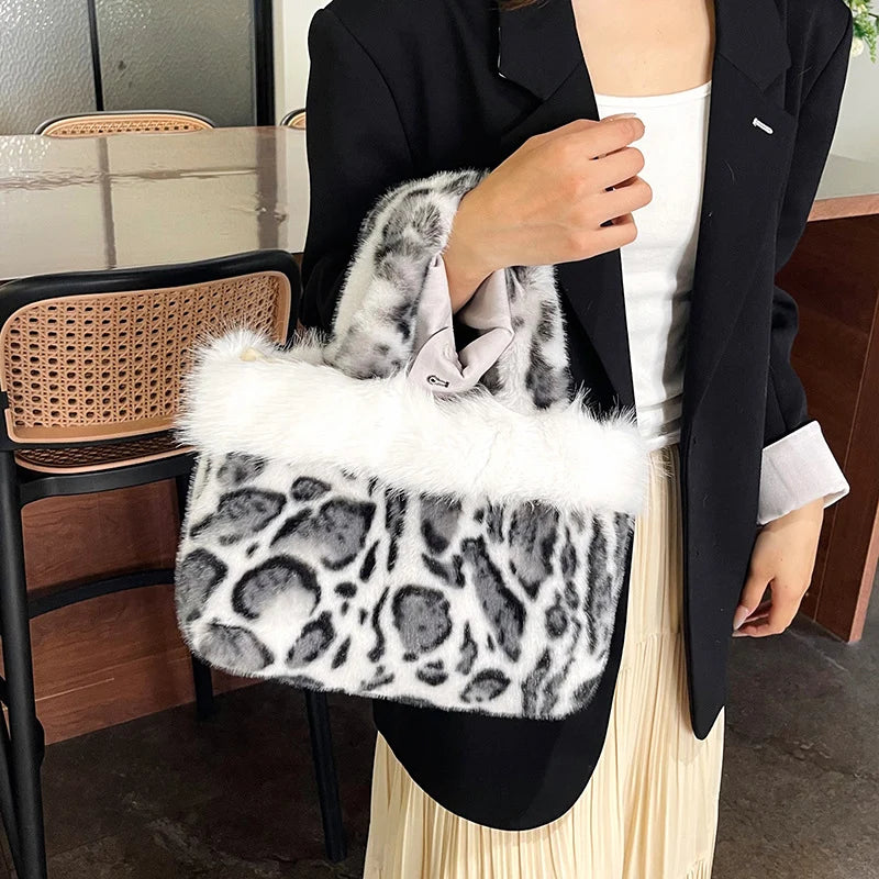 Handbag Faux Fur Leopard Print Spacious Interior