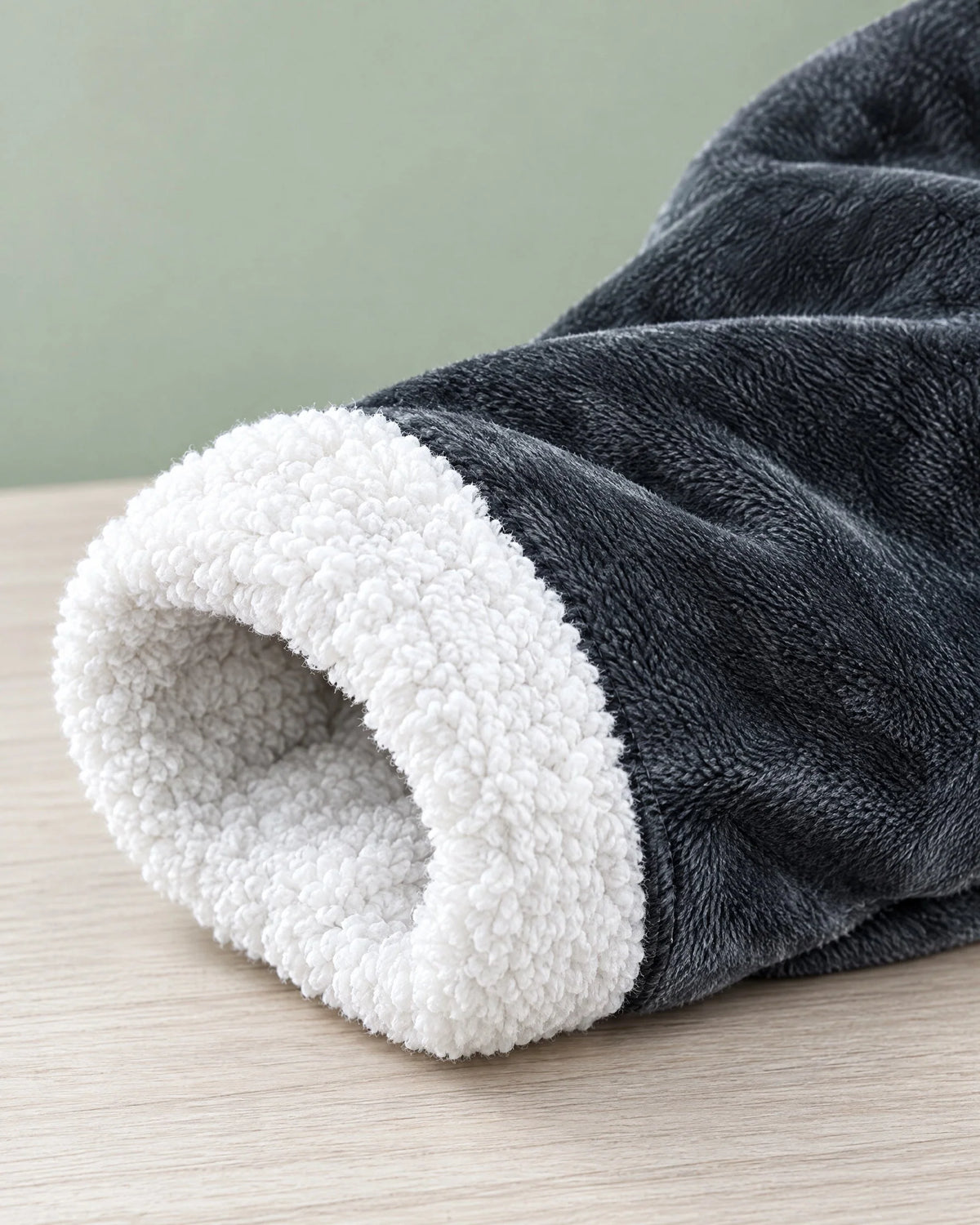 Heated Blanket Robe Adjustable Heat Sherpa Lined Foot Pocket