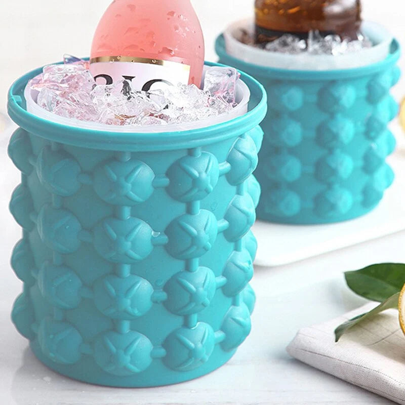 Ice Cube Maker Airtight Lid & Scoop