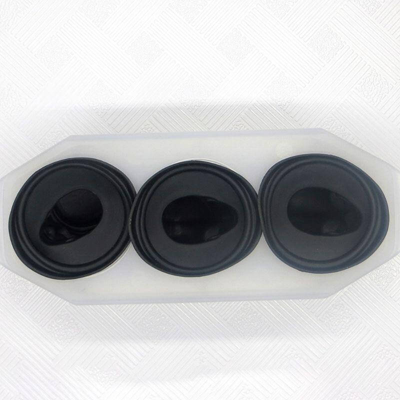 Ice Cube Mold Skull-Shaped Silicone With Lid