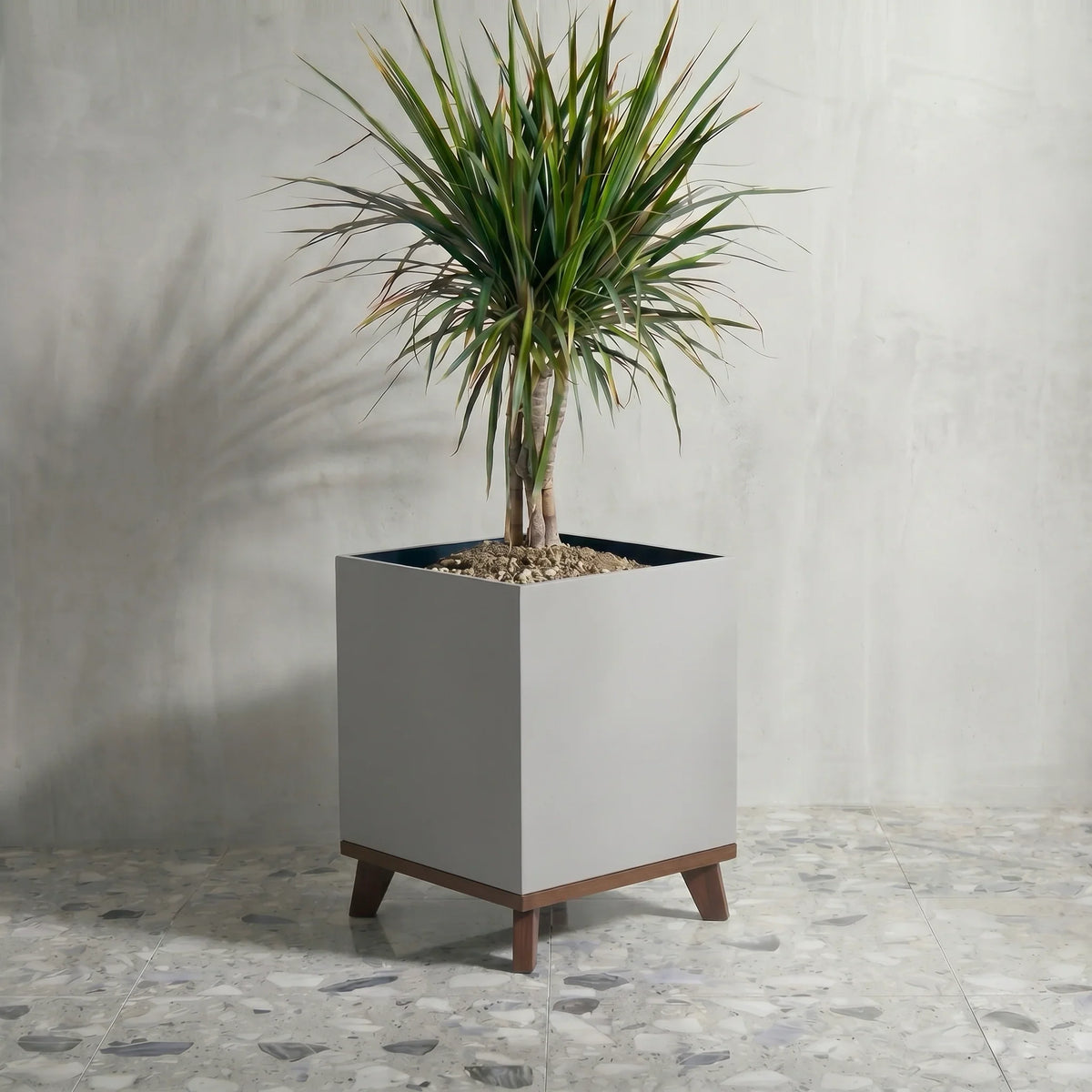 Indoor Planter Brushed Aluminum Waterproof Lining Hardwood Stand