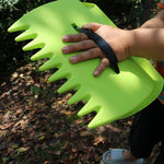 Leaf Scoop Oversized Corrosion-Resistant Plastic Set of 2