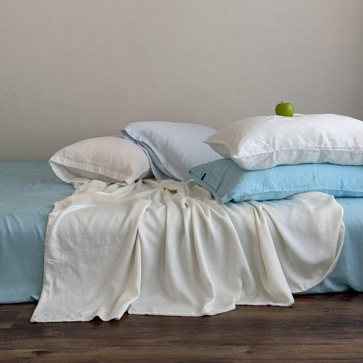 Linen Bedding Set Breathable & Moisture-Wicking Deep-Pocket 14 Inch