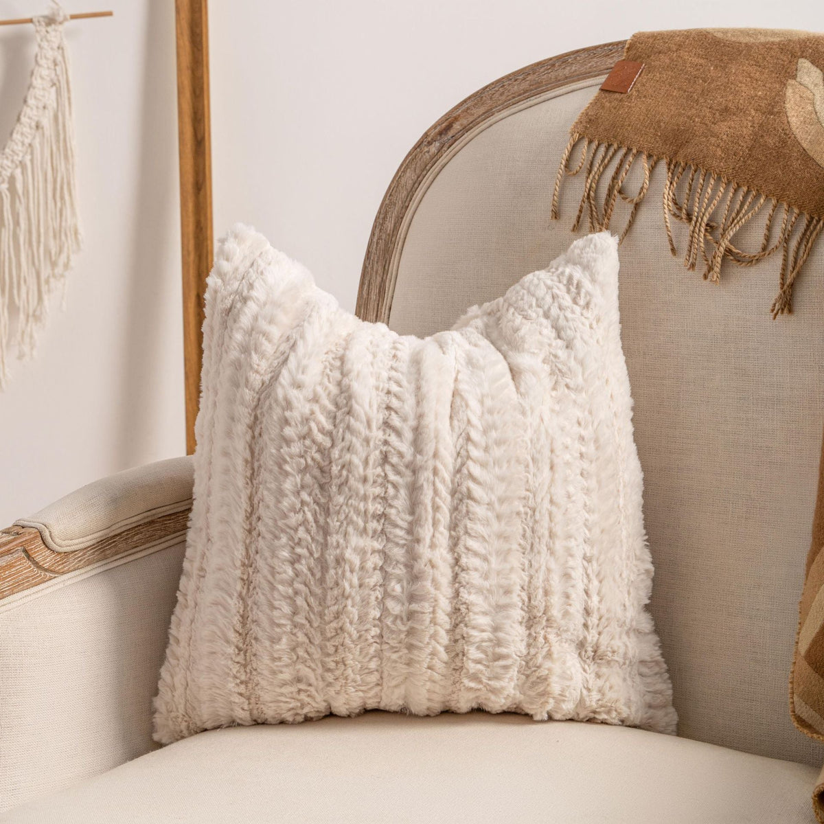 Lumbar Pillow Cover Cotton-Linen Loop-Tufted Machine Washable