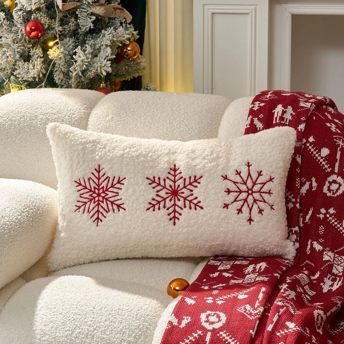 Lumbar Throw Pillow Tufted Chenille Woven Cover & Piped Edge