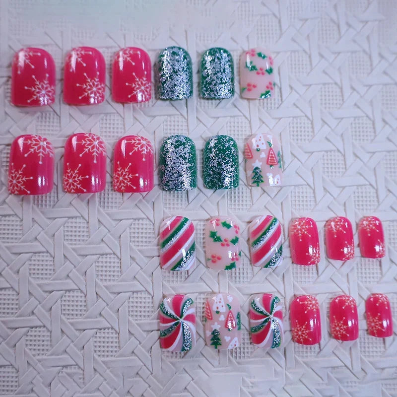 Nail Art Set Festive Holiday Designs Long-Lasting Finish