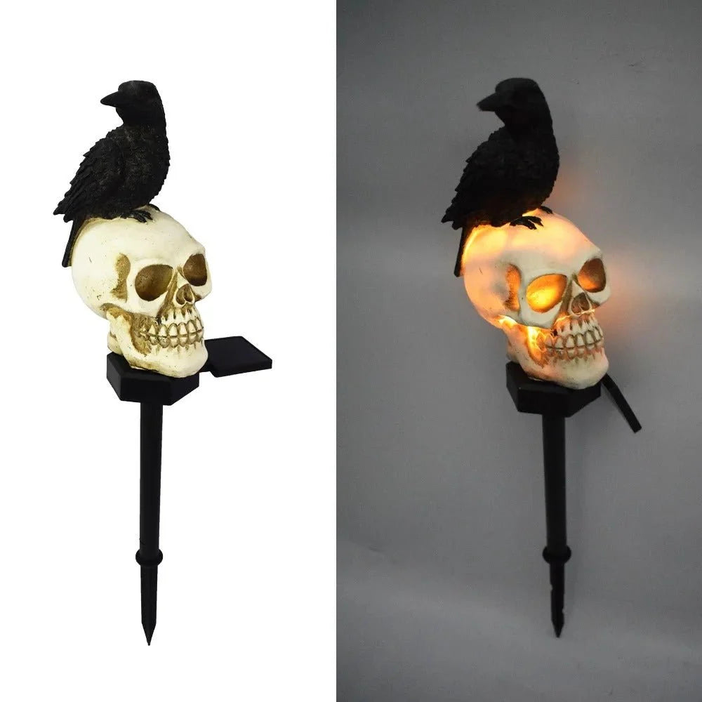 Outdoor Pathway Light Raven Skull Solar-Powered Auto On/Off