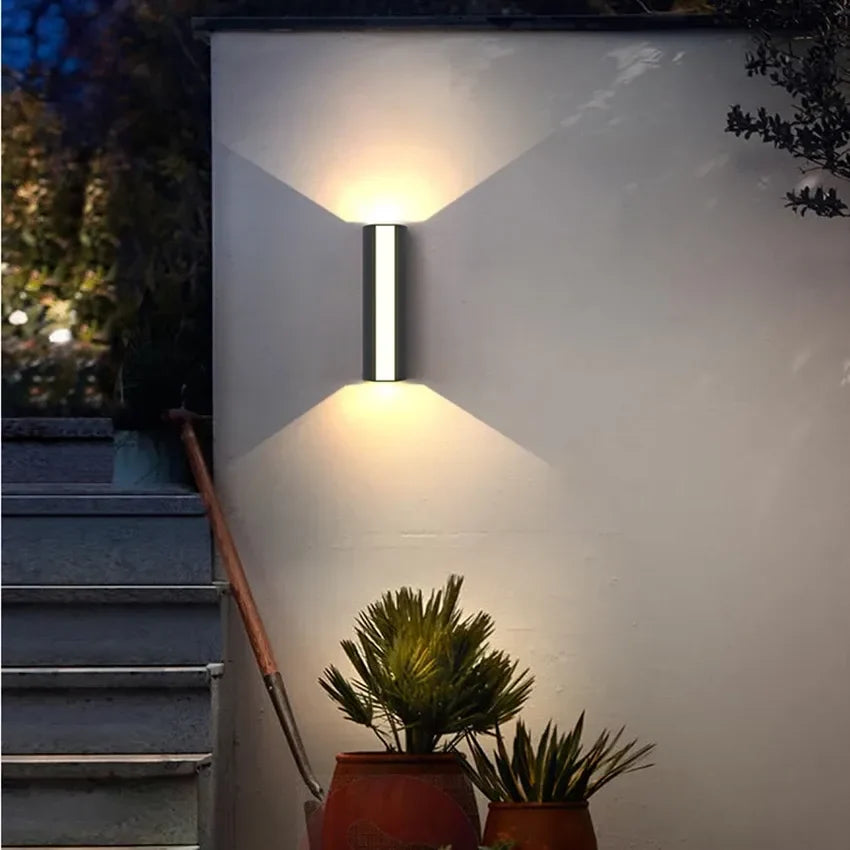 Outdoor Wall Sconce Up & Down LED Weather-Resistant Matte Black