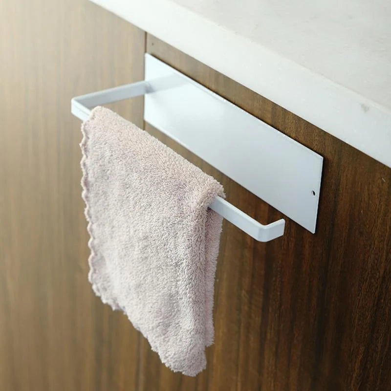 Paper Towel Holder Wall-Mounted Iron Space-Saving