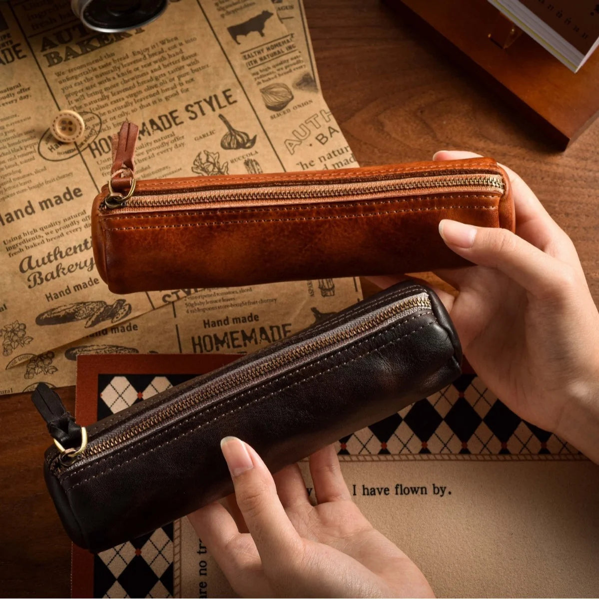 Pencil Case Genuine Leather Zipper Closure Portable Storage