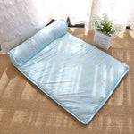 Pet Cooling Bed Self-Cooling Non-Slip Machine-Washable