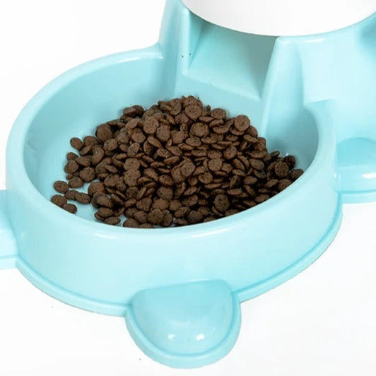 Pet Feeder Push-Down Slow-Release 1.9 Qt Capacity