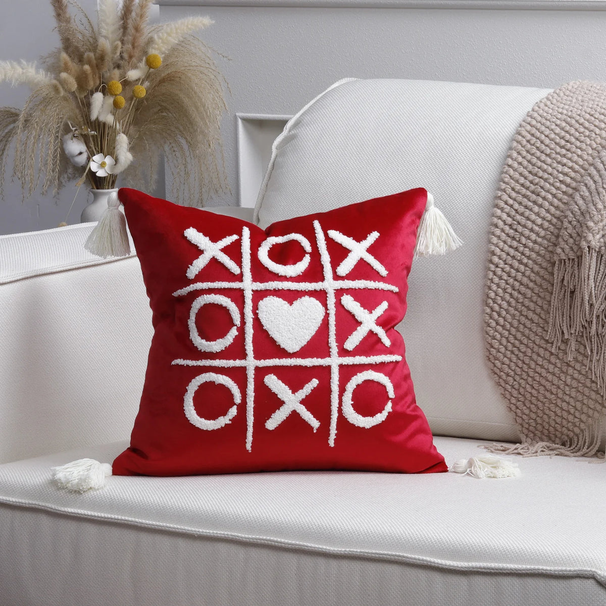 Pillow Cover Cotton-Linen Fuzzy Heart & Tassel Corners