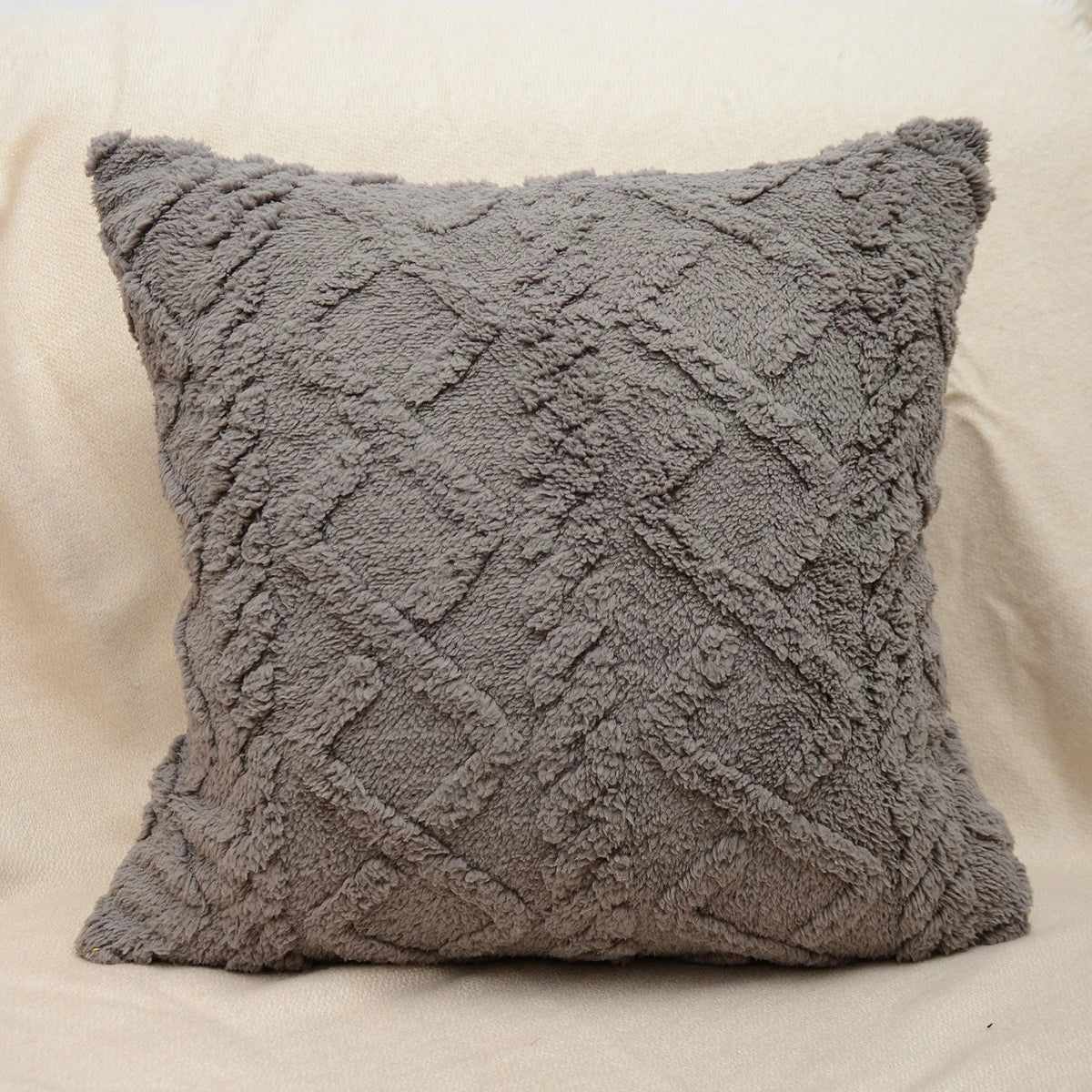 Pillow Cover High-Pile Plush Geometric Tufting Hidden Zipper