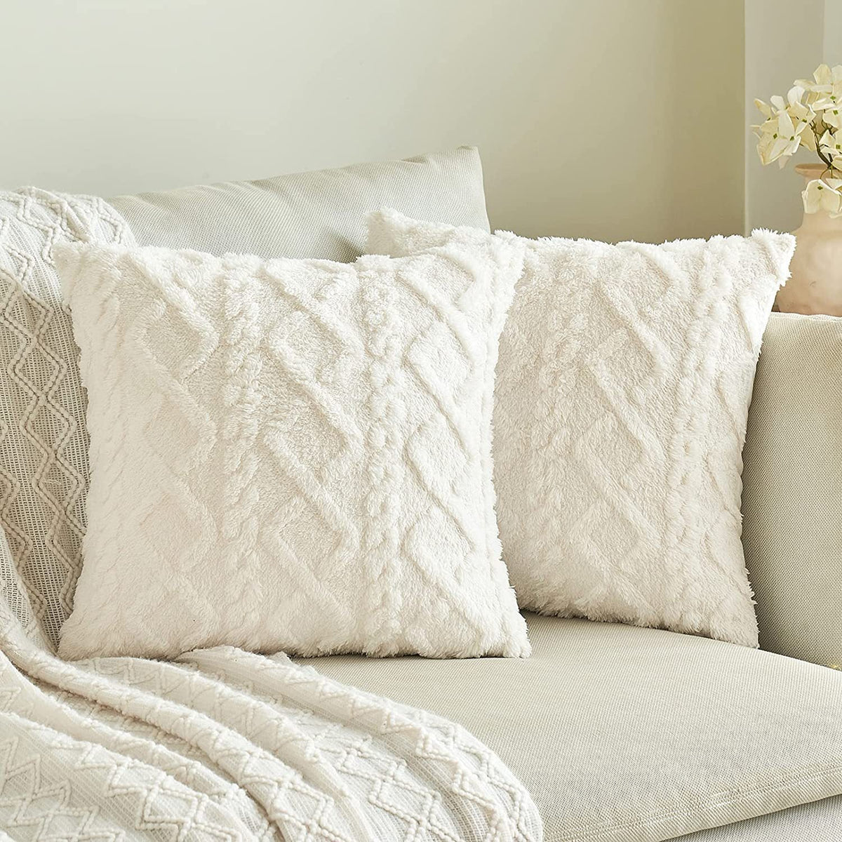 Pillow Cover High-Pile Plush Geometric Tufting Hidden Zipper