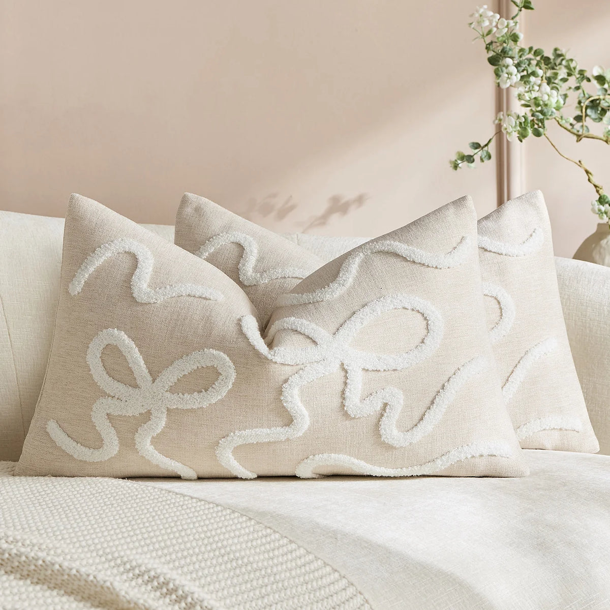 Pillow Cover Linen-Blend Raised Chenille Applique Hidden Zipper