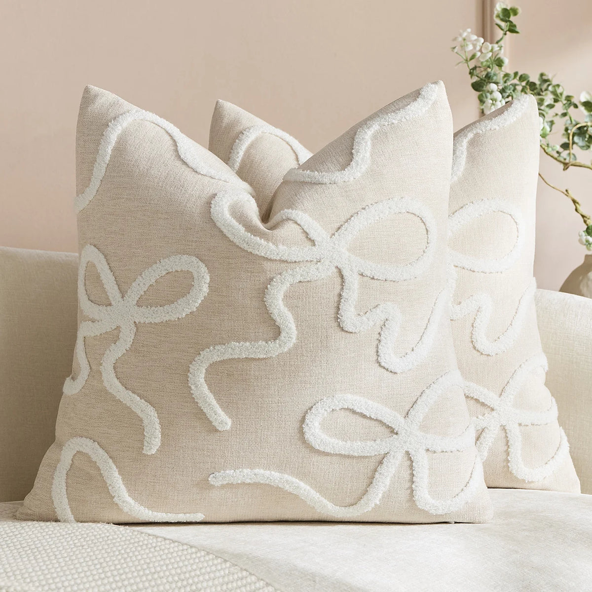 Pillow Cover Linen-Blend Raised Chenille Applique Hidden Zipper