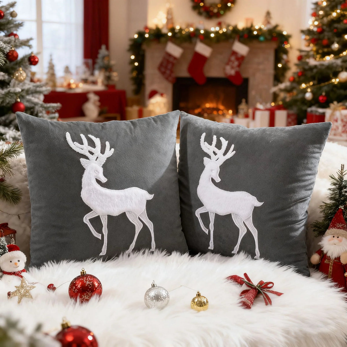 Pillow Cover Velvet Reindeer Appliqué Hidden Zipper 18 Inch