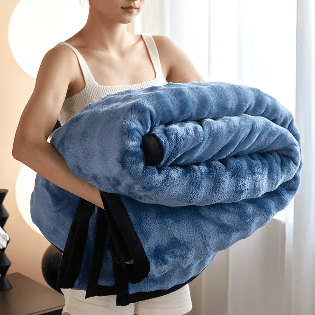 Plush Fleece Blanket Double-Sided Warm Lightweight Machine Washable